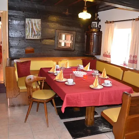 Holiday home Haeuslbauer *